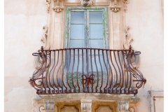 P1031101